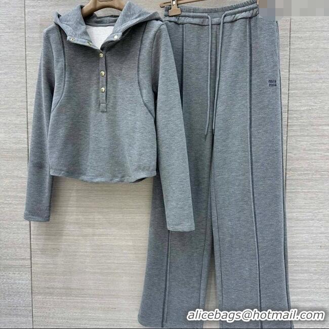 Modern Classic Miu Miu Polo Shirt and Pants Set MM111439 Grey 2025