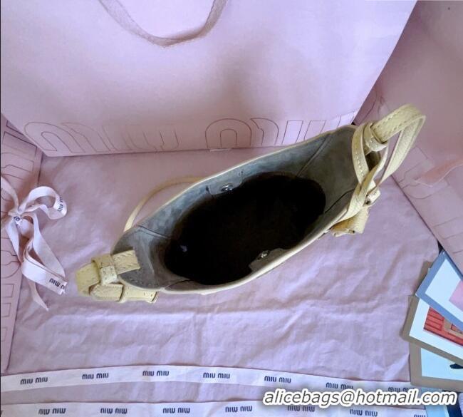 Reasonable Price Miu Miu Leather bucket bag 5BE099 Ginista Yellow 2025
