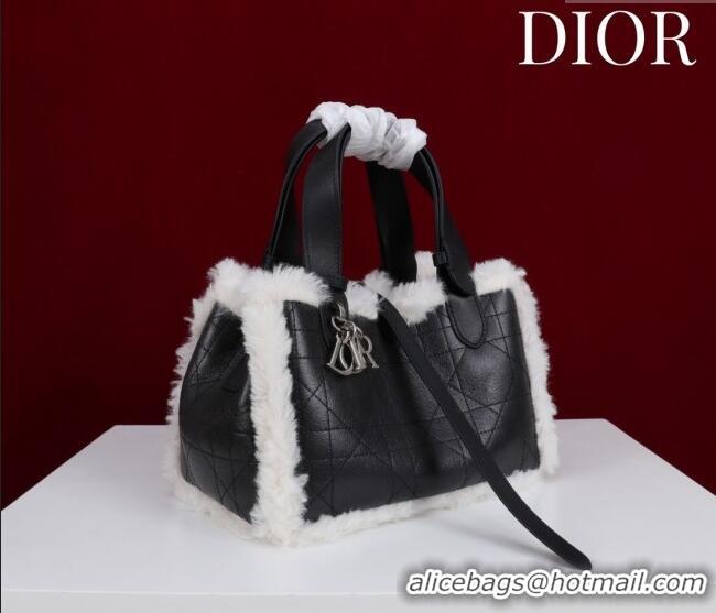 Shop Fashion Dior DiorAlps Small Toujours Tote Bag in Black Macrocannage Crinkled Calfskin and White Merino Wool D2041 2