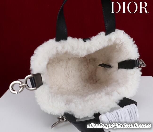 Promotional Dior DiorAlps Small Toujours Vertical Tote Bag in Macrocannage Crinkled Calfskin and Merino Wool 2043 Black/