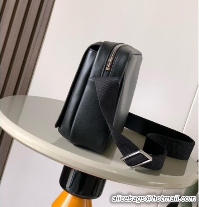 Well Crafted Loewe Medium Pebble messenger bag in smooth calfskin 9094 Black 2025