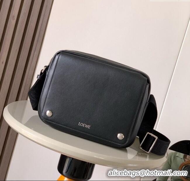 Well Crafted Loewe Medium Pebble messenger bag in smooth calfskin 9094 Black 2025