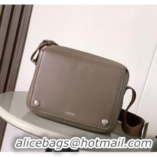 Big Discount Loewe Medium Pebble messenger bag in supple grained calfskin 9094 Moss Green 2025