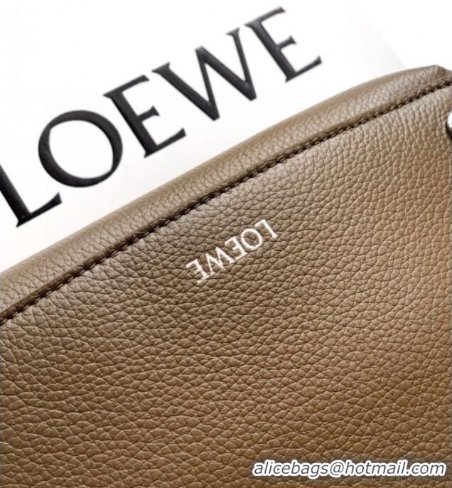 Big Discount Loewe Medium Pebble messenger bag in supple grained calfskin 9094 Moss Green 2025