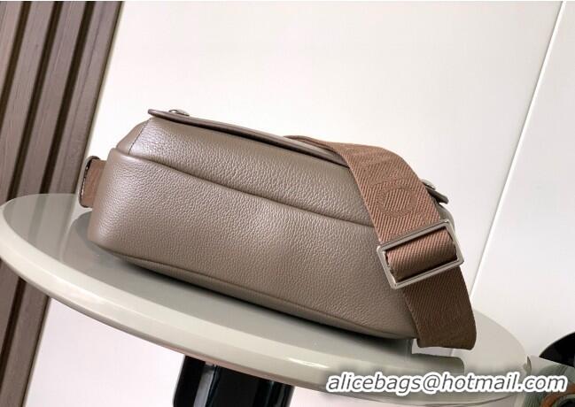 Big Discount Loewe Medium Pebble messenger bag in supple grained calfskin 9094 Moss Green 2025