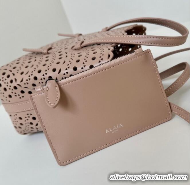 Luxury Cheap Alaia Mina Tote Bag in Vienne Openwork Leather 8819S Pink 2025