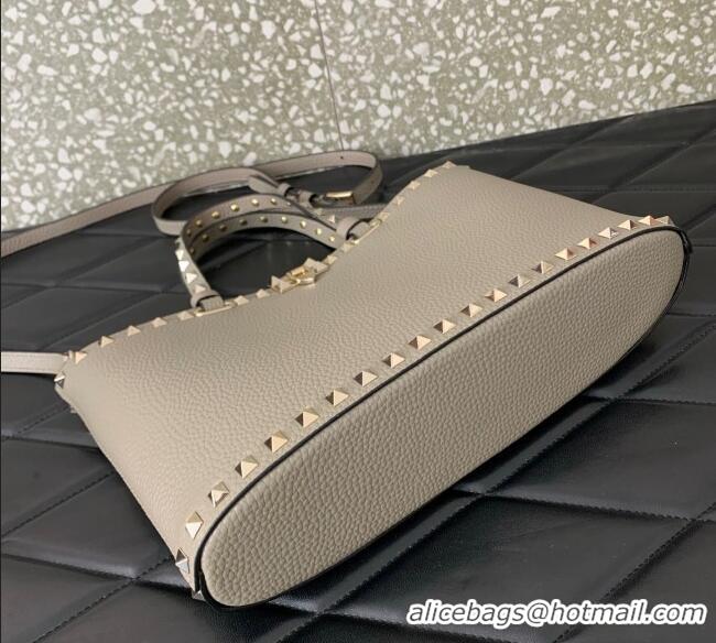 Good Taste Valentino Rockstud Shopping Bag In Grainy Calfskin Leather 0377M Grey 2025