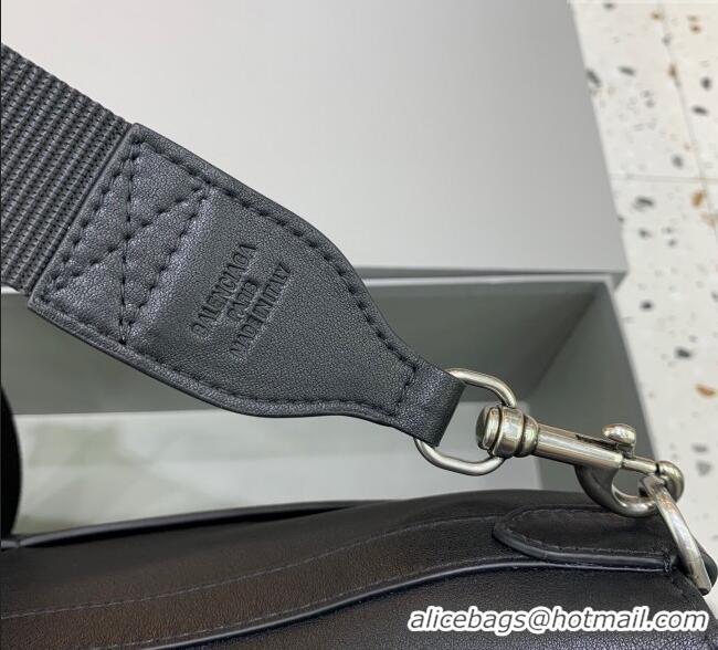 Pretty Style Balenciaga Men's Rodeo Messenger Bag in black smooth calfskin, aged-silver hardware B0116 2025