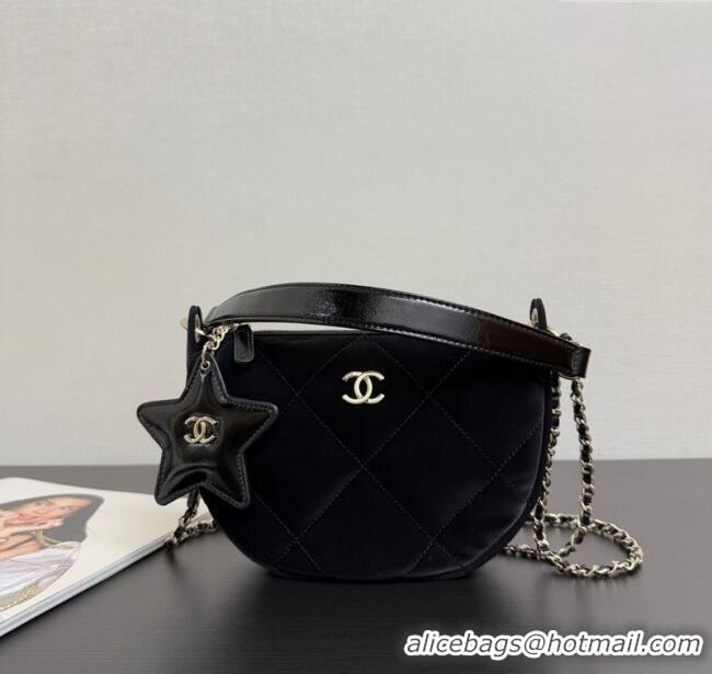 New Fashion Chanel Velvet-Effect Nylon Clutch with Chain AP4791 Black 2025