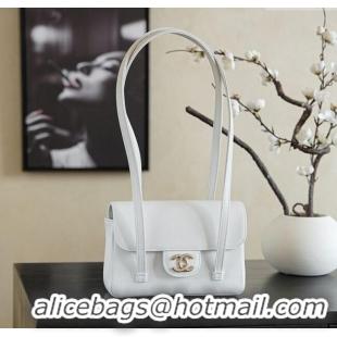 Good Taste Chanel Calfskin Leather Hobo Bag CH112703 White 2025