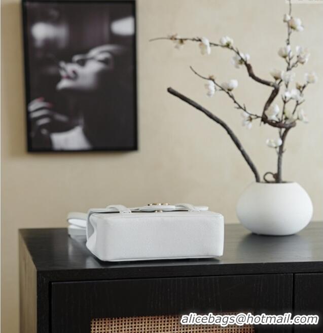 Good Taste Chanel Calfskin Leather Hobo Bag CH112703 White 2025