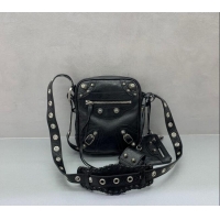 Best Price Balenciaga Le Cagole Men Crossbody Bag in Arena lambskin 48119 black aged-silver hardware 2025