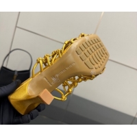 Sumptuous Bottega Veneta Riva Heel Mules 9cm in Woven Knotted Leather with Frog Charm Gold 0823006