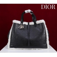 Buy Discount Dior DiorAlps Large Toujours Tote Bag in Black Macrocannage Crinkled Calfskin and White Merino Wool D2039 2