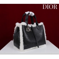 Famous Brand Dior DiorAlps Medium Toujours Tote Bag in Black Macrocannage Crinkled Calfskin and White Merino Wool D2040 