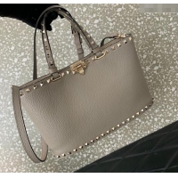 Good Taste Valentino Rockstud Shopping Bag In Grainy Calfskin Leather 0377M Grey 2025