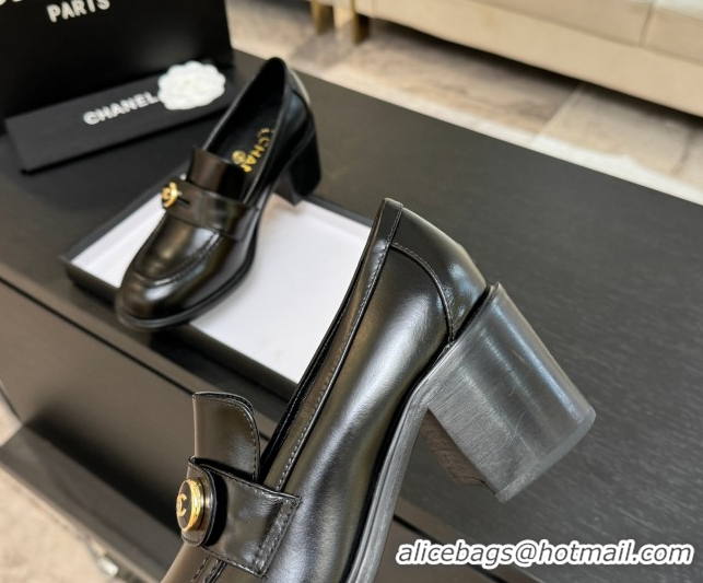 Stylish Chanel Shiny Calfskin Pumps 7cm with Button Strap Black 2025 G46795