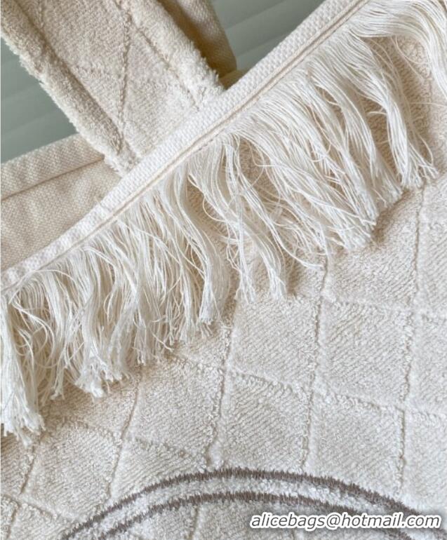 Famous Brand Chanel Coco Beach Bag A7567 White 2025