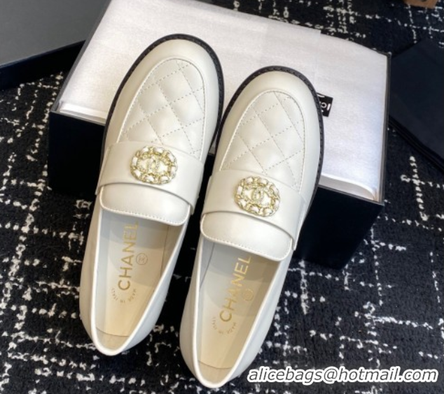 Best Price Chanel Calfskin Leather Flat Loafers with CC Circle White 2025 CH103105 1031112