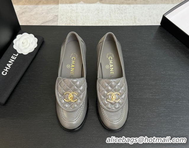 Big Discount Chanel Shiny Lambskin Pumps with CC Foldover Grey 2025 G46692 1031121