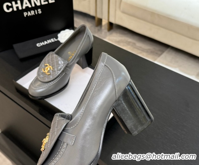 Big Discount Chanel Shiny Lambskin Pumps with CC Foldover Grey 2025 G46692 1031121