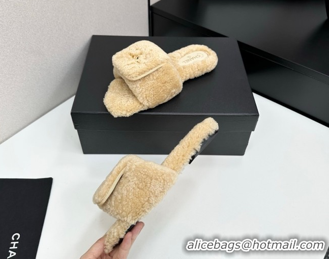 Pretty Style Chanel Shearling Wool Flat Slides Sandal with Foldover Beige 2025 CH103106 1031126