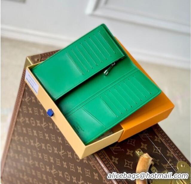 Grade Quality Louis Vuitton Brazza Wallet in Grained Leather M25942 Green 2025