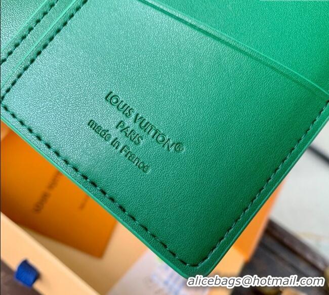 Grade Quality Louis Vuitton Brazza Wallet in Grained Leather M25942 Green 2025