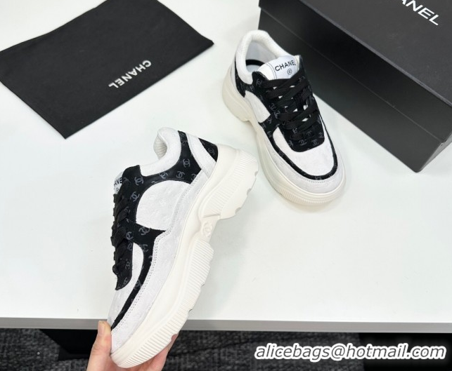 Good Looking Chanel CC Allover Suede Platform Sneakers White/Black 13 2025 CH110102 1101013