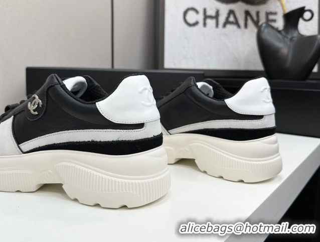 Shop Duplicate Chanel Calfskin Leather and Suede Platform Sneakers Black/White 19 2025 CH110102 1101019