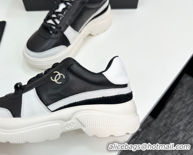 Shop Duplicate Chanel Calfskin Leather and Suede Platform Sneakers Black/White 19 2025 CH110102 1101019