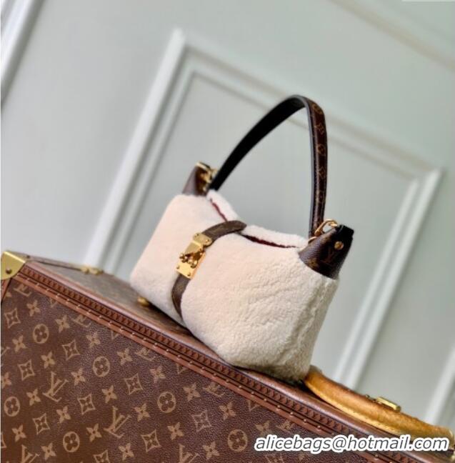 Best Price Louis Vuitton Pochette Mia Shoulder Bag in Creme White Shearling M26245 2025