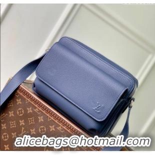 Top Quality Louis Vuitton Men's Boarding Messenger bag in Waxy calfskin M15260 Navy Blue 2025