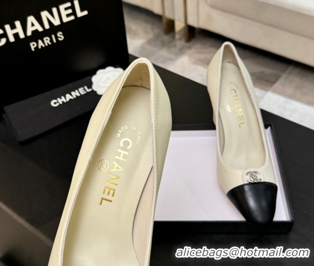 Unique Style Chanel Lambskin Leather Pumps 9cm with CC Tag White 2025 G46441