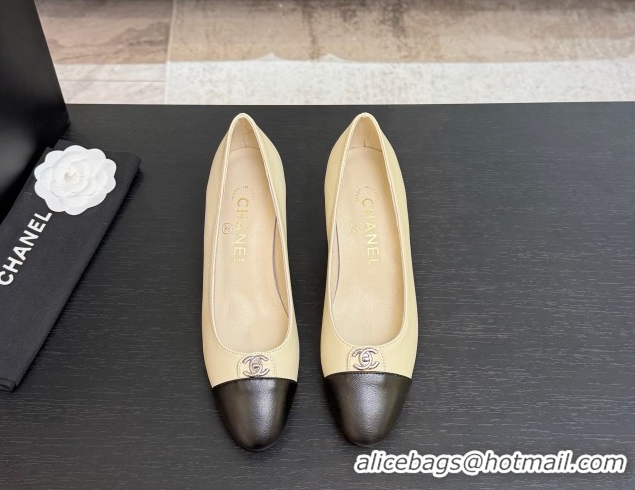 Hot Style Chanel Lambskin Leather Pumps 6.5cm with CC Tag White 2025 G46441