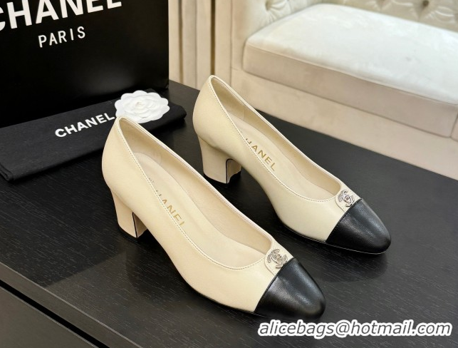 Hot Style Chanel Lambskin Leather Pumps 6.5cm with CC Tag White 2025 G46441