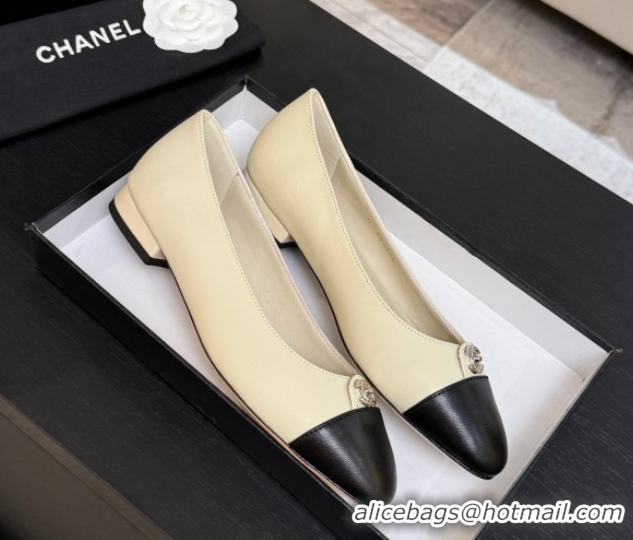 Luxury Cheap Chanel Lambskin Leather Ballets Flat with CC Tag White 2025 G46441