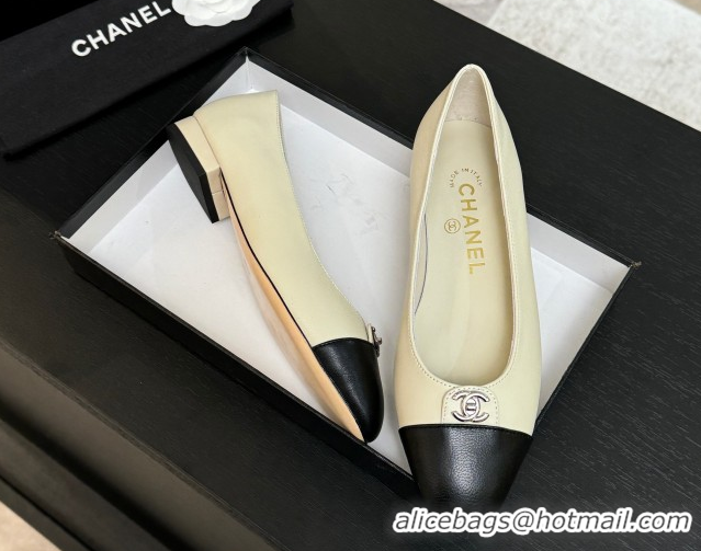 Luxury Cheap Chanel Lambskin Leather Ballets Flat with CC Tag White 2025 G46441