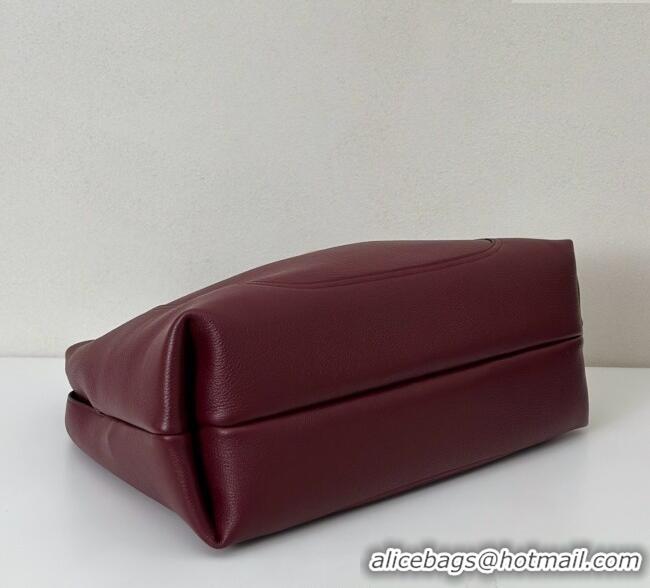 Well Crafted Gucci Softbit Leather Maxi Shoulder Bag with Oversized Half Horsebit 837466 Ancora Red 2025