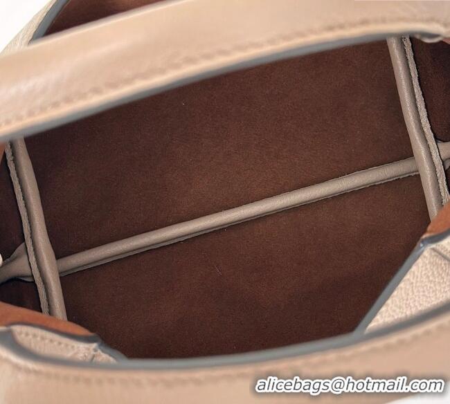 Grade Quality Gucci Softbit Leather Medium Shoulder Bag with Oversized Half Horsebit 837467 Taupe 2025