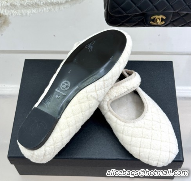 Good Product Chanel Quilted Wool Mary Janes Ballets Flat White 2025 CH110301 1103061