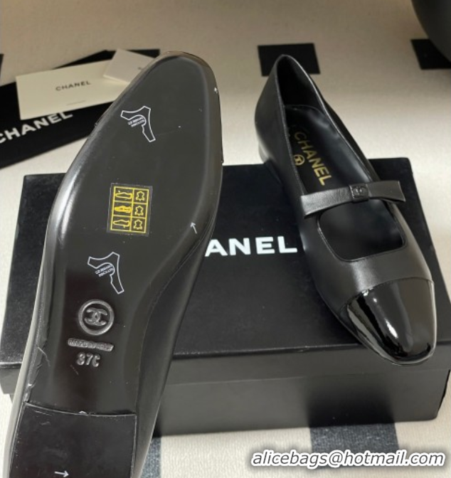 Luxurious Chanel Lambskin and Patent Leather Mary Janes Ballet Flats with Bow Black 2025 CH110302 1103066