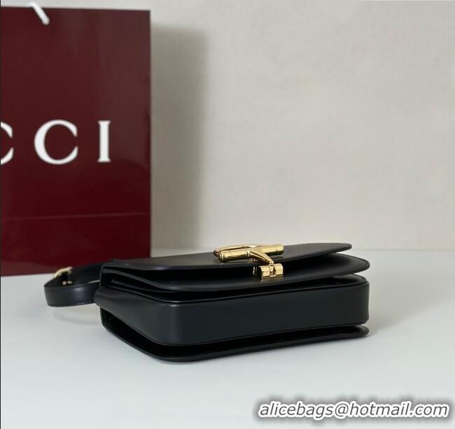 Top Design Gucci Siena small shoulder bag in Leather with Oversized Half Horsebit 846705 Black 2025