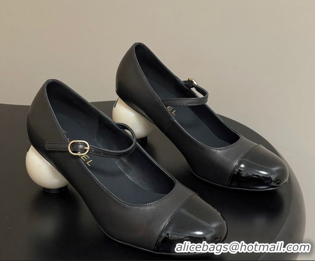Purchase Chanel Lambskin, Patent Calfskin & Pearls Mary Janes Pumps 7cm Black 2025 G46775 51103078