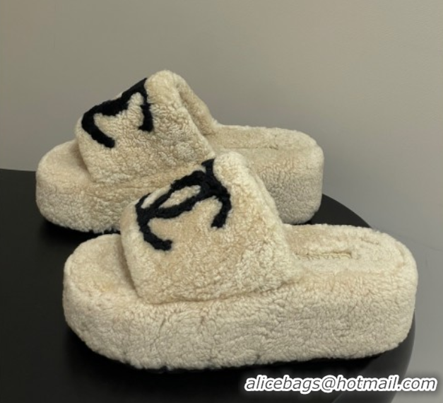 Discount Chanel Wool Platform Slides Sandal with Maxi CC Beige 2025 CH110306 1103087