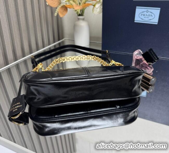 Well Crafted Prada Re-Edition 2002 medium leather shoulder bag 1BC221 Black 2025