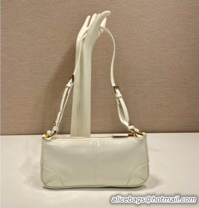 Well Crafted Prada Re-Edition 2002 medium leather shoulder bag 1BC221 White 2025