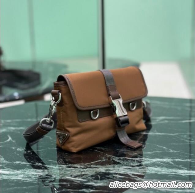 Best Quality Prada Mens Re-Nylon and leather smartphone case 2ZT071 Brandy Brown 2025