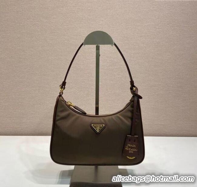 Traditional Specials Prada Re-Edition 2005 Re-Nylon and Saffiano hobo mini bag 1N204M Burnt Brown 2025
