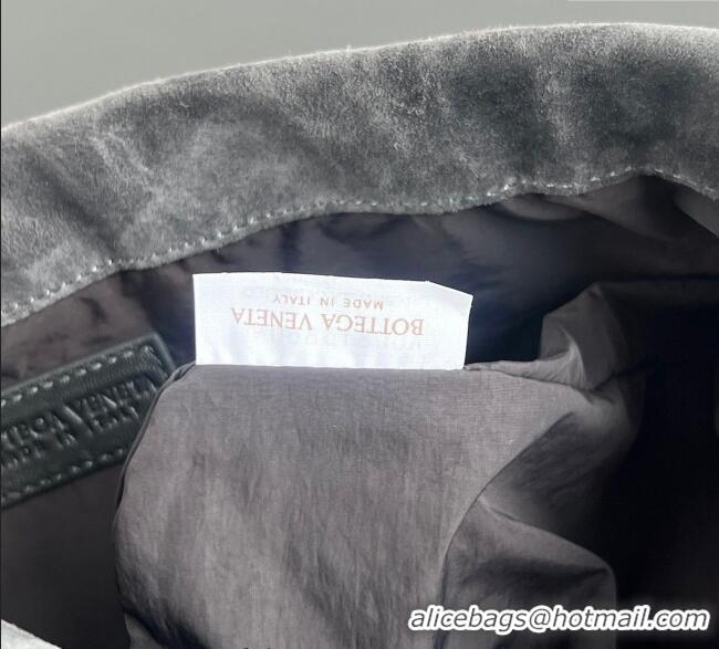 Super Quality Bottega Veneta Medium Dustbag in Intrecciato Suede 796728 Graphite Grey 2025